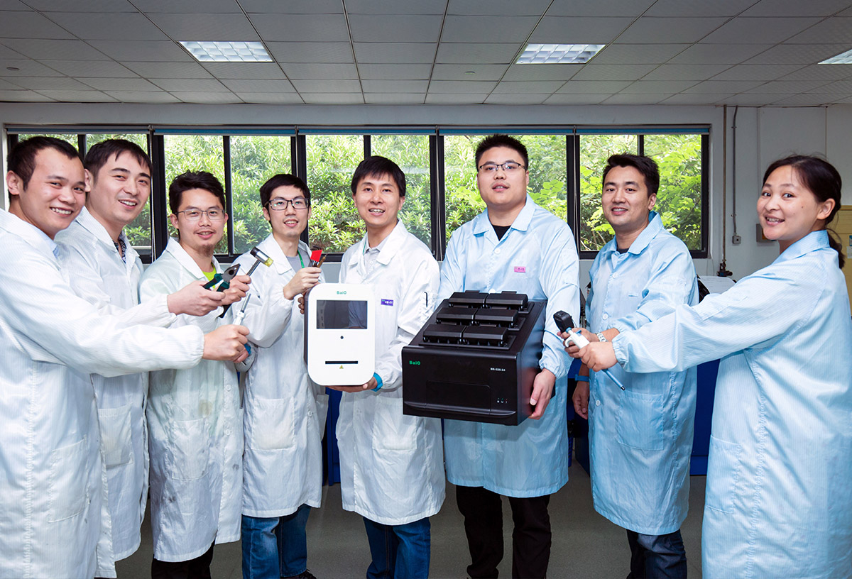 解決臨(lin)牀應用中的學術及技(ji)術問題，免后顧之憂