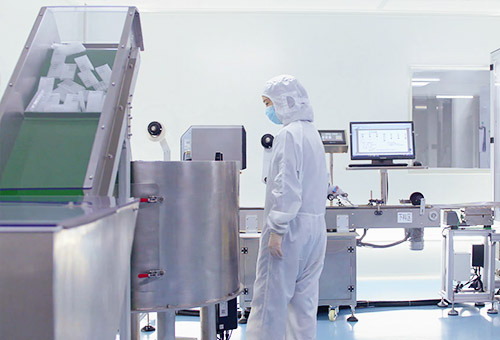 自主創建自動化(hua)生産(chan)線，實現智(zhi)能生産